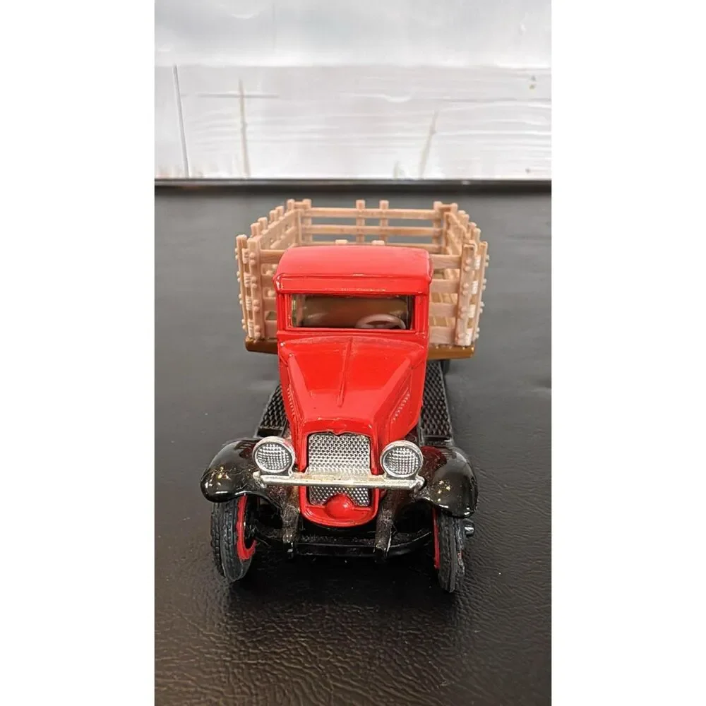 ERTL Orville's 1930 Chevrolet Grain & Feed Truck 1/43 Scale Die-Cast
